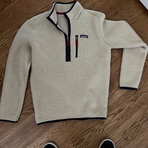 Patagonia tan fleece pullover. Size small